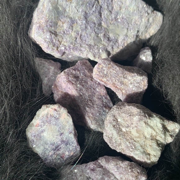 Rough Lepidolite Stone Bundle - Picture 6 of 11